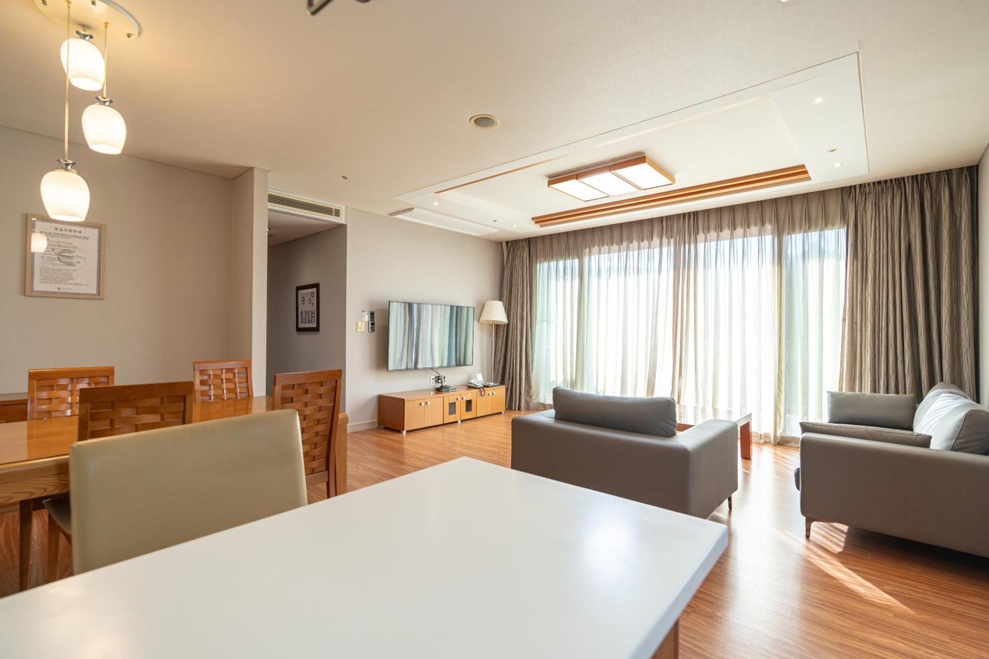 Elysian Gangchon Resort Chuncheon Exteriör bild