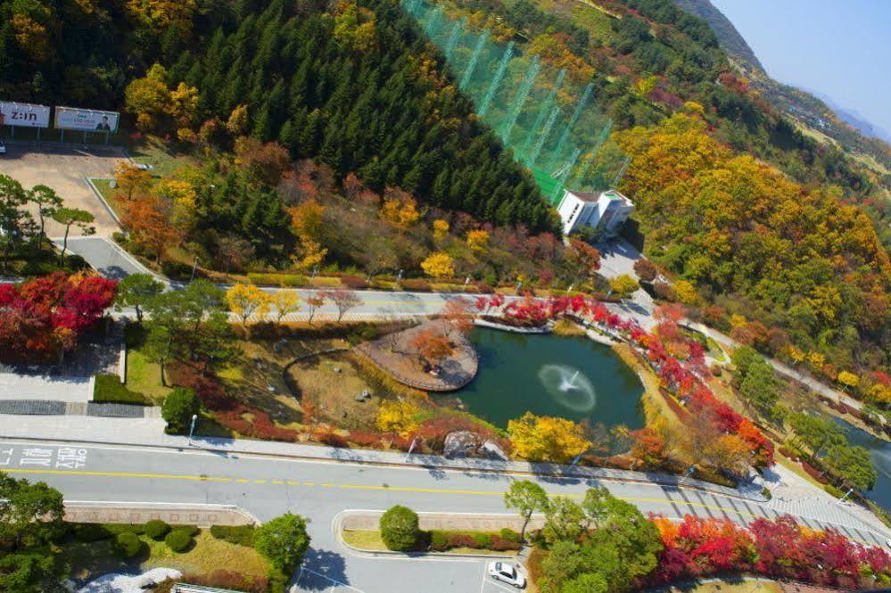 Elysian Gangchon Resort Chuncheon Exteriör bild